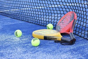 Spécificité raquette padel ATO club orsay palaiseau